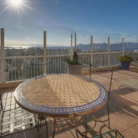 Apartment Le Val - Rooftop - Parking - Vca Cannes